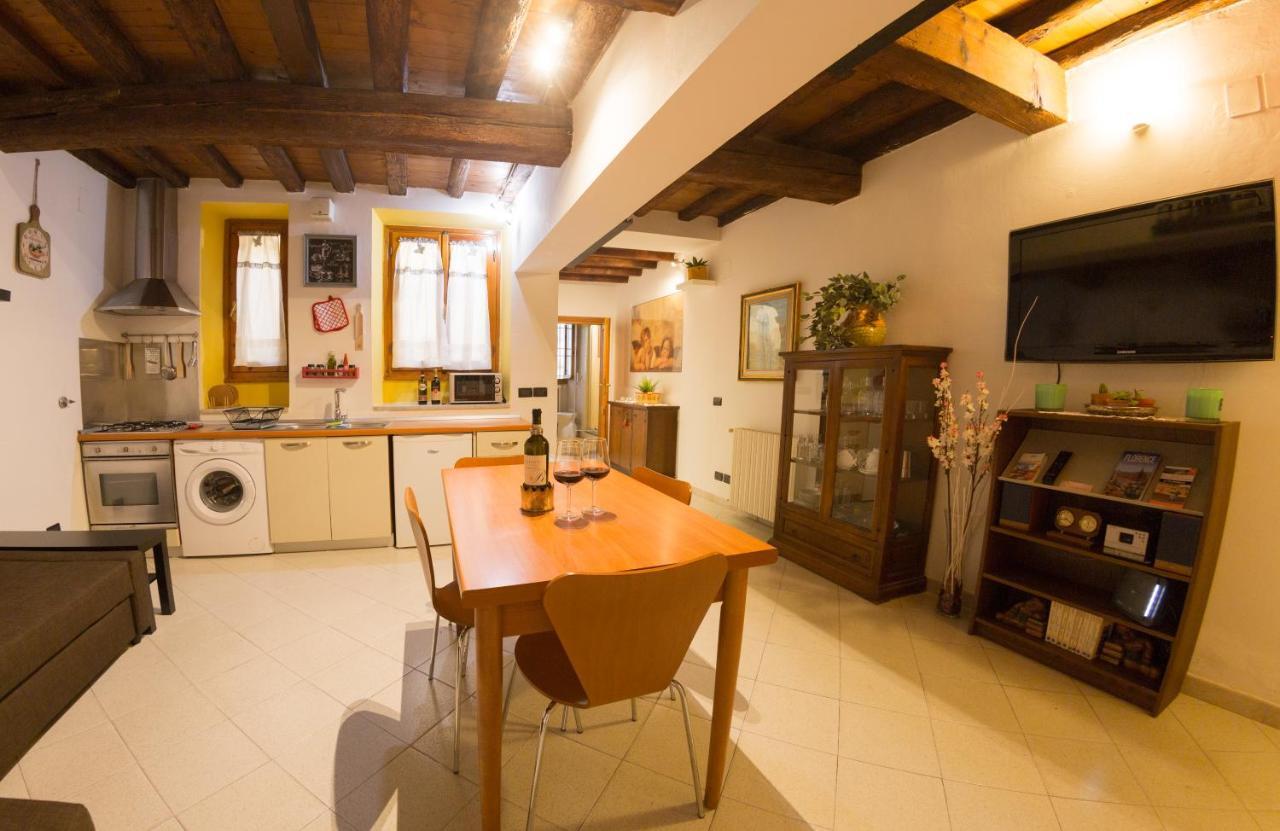 San Frediano District - Apartment Firenze Kültér fotó